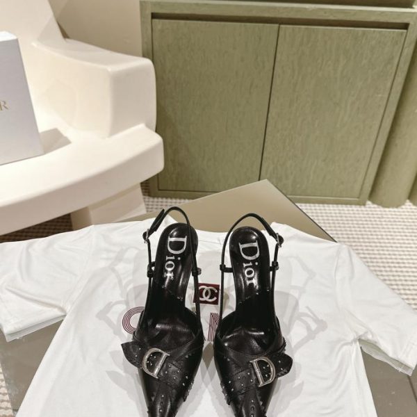 repliche,replica,perfette,siti di,affidabili,migliori siti,dove comprare,1:1,scarpe da ginnastica Nuovissimi e aggiornati qualità Dior primavera ed estate nuovi tacchi alti ricamati elettrici di seconda mano!