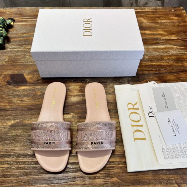 repliche,replica,perfette,siti di,affidabili,migliori siti,dove comprare,1:1,scarpe da ginnastica [Versione top] Serie Christian Dior/pantofole classiche ricamate