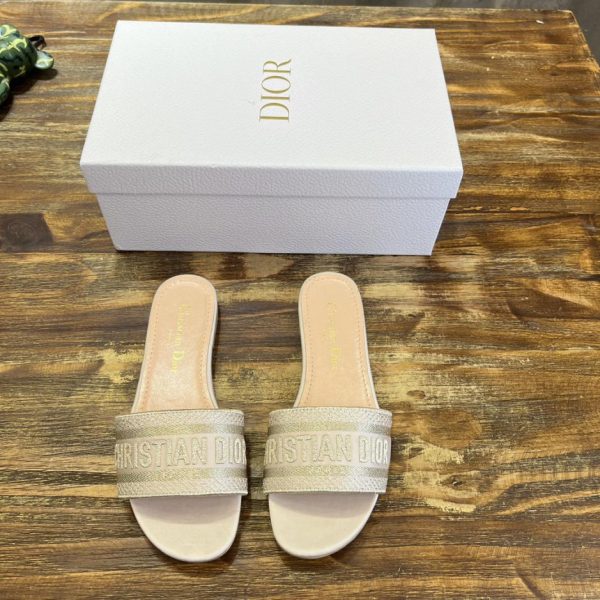 repliche,replica,perfette,siti di,affidabili,migliori siti,dove comprare,1:1,scarpe da ginnastica [Versione top] Serie Christian Dior/pantofole classiche ricamate