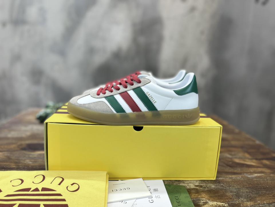 repliche,replica,perfette,siti di,affidabili,migliori siti,dove comprare,1:1,scarpe da ginnastica Versione top delle sneakers Gazelle congiunte adidas x Gucci repliche,replica,perfette,siti di,affidabili,migliori siti,dove comprare,1:1,scarpe da ginnastica Versione top delle sneakers Gazelle congiunte adidas x Gucci