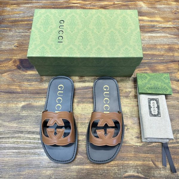 repliche,replica,perfette,siti di,affidabili,migliori siti,dove comprare,1:1,scarpe da ginnastica [Versione top] Ciabatte incrociate infradito Gucci 2024