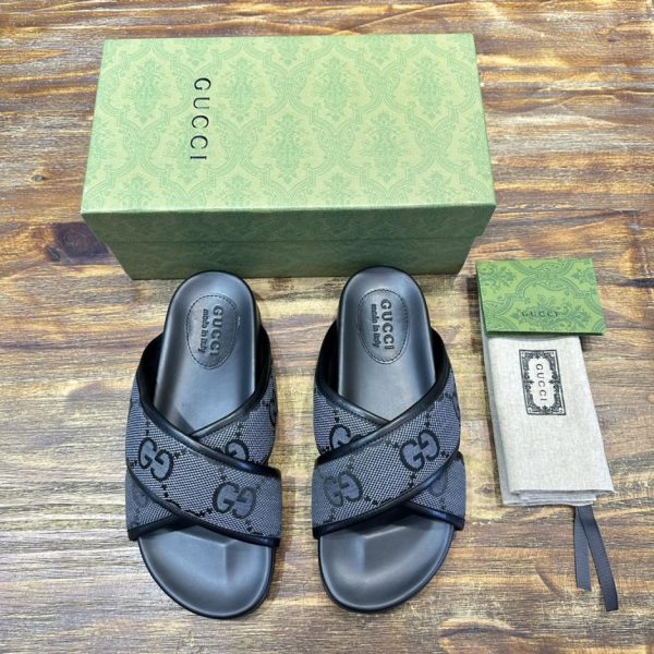 repliche,replica,perfette,siti di,affidabili,migliori siti,dove comprare,1:1,scarpe da ginnastica [Versione top] Ciabatte incrociate infradito Gucci 2024