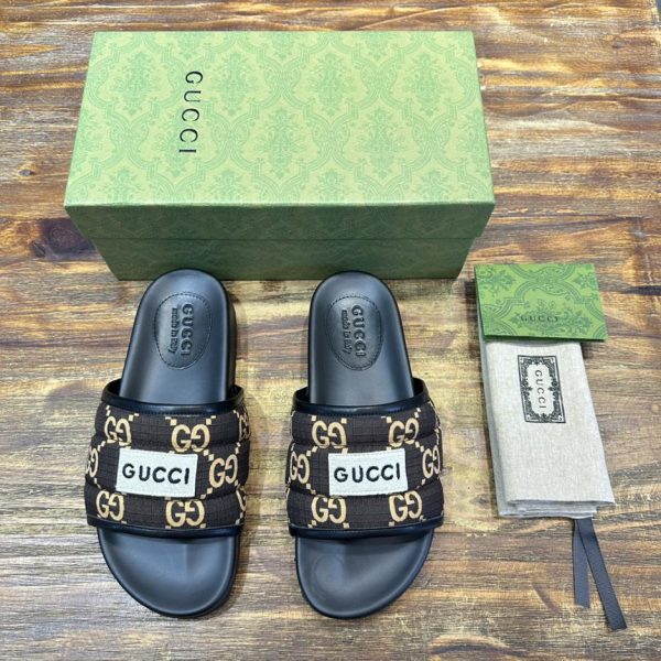 repliche,replica,perfette,siti di,affidabili,migliori siti,dove comprare,1:1,scarpe da ginnastica [Versione top] Ciabatte incrociate infradito Gucci 2024