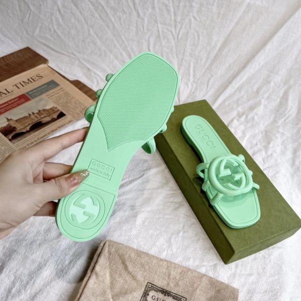 GUCCI (TPU con versione lucida) 2024 scarpe da spiaggia in gelatina