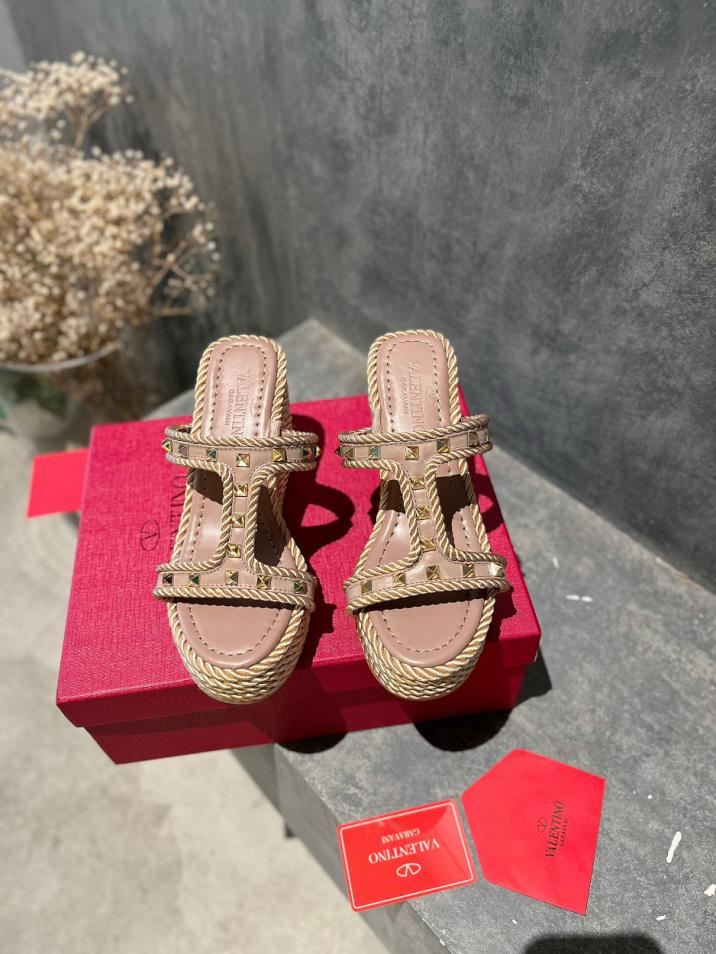 repliche,replica,perfette,siti di,affidabili,migliori siti,dove comprare,1:1,scarpe da ginnastica Sandali Valentino con zeppa intrecciata in corda di canapa borchiata, versione alta