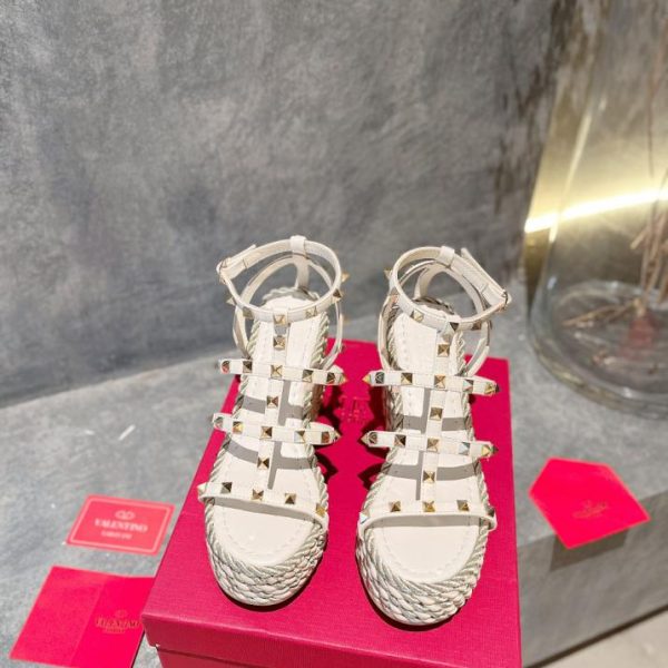repliche,replica,perfette,siti di,affidabili,migliori siti,dove comprare,1:1,scarpe da ginnastica Sandali Valentino con zeppa intrecciata in corda di canapa borchiata, versione alta