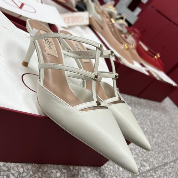repliche,replica,perfette,siti di,affidabili,migliori siti,dove comprare,1:1,scarpe da ginnastica Muli Valentino 2024