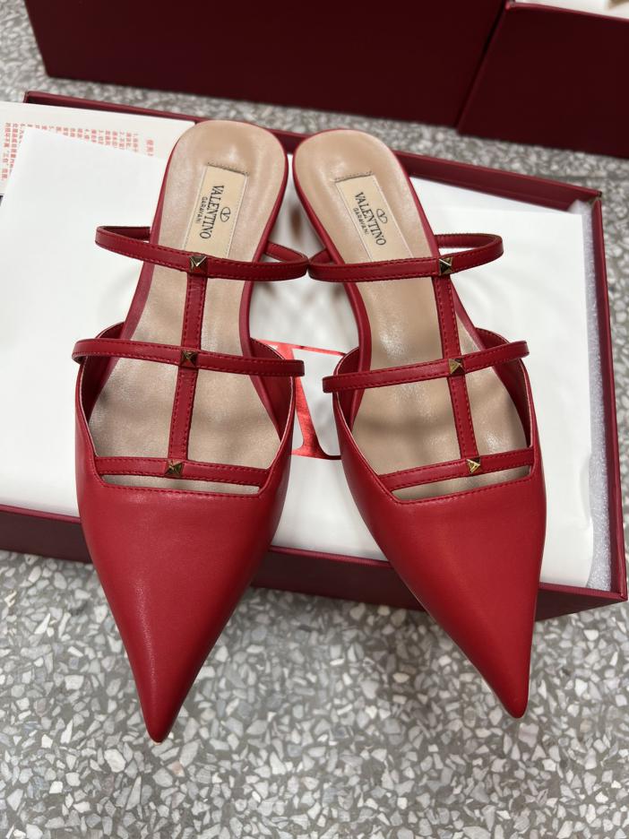 repliche,replica,perfette,siti di,affidabili,migliori siti,dove comprare,1:1,scarpe da ginnastica Muli Valentino 2024 repliche,replica,perfette,siti di,affidabili,migliori siti,dove comprare,1:1,scarpe da ginnastica Muli Valentino 2024