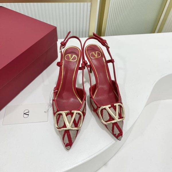 repliche,replica,perfette,siti di,affidabili,migliori siti,dove comprare,1:1,scarpe da ginnastica Sandali Valentio/24 con fibbia a V in metallo tartan intrecciato
