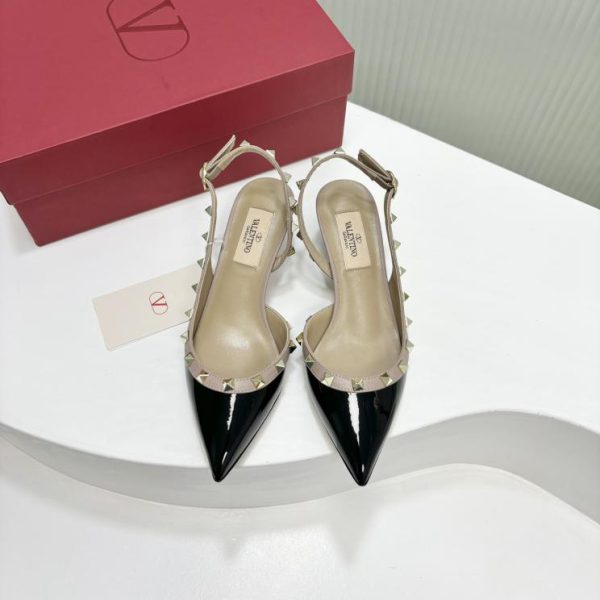 repliche,replica,perfette,siti di,affidabili,migliori siti,dove comprare,1:1,scarpe da ginnastica Versione alta VALENTINvt sandali classici con retro vuoto e rivetti laterali