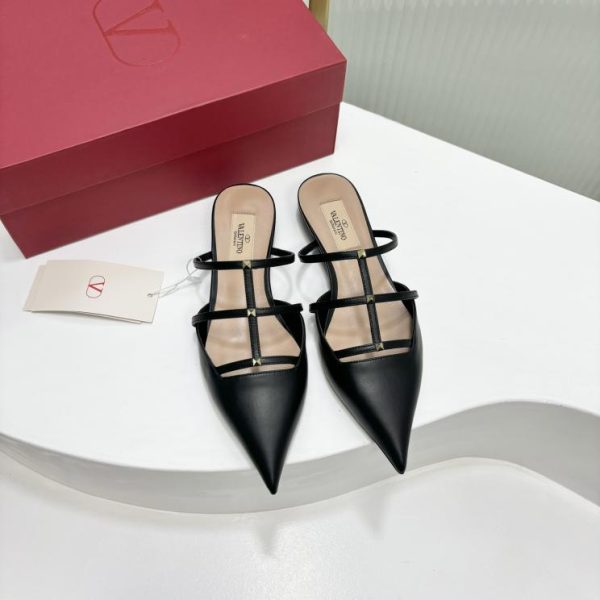 repliche,replica,perfette,siti di,affidabili,migliori siti,dove comprare,1:1,scarpe da ginnastica Pantofole a punta con tacco alto da passerella VALENTINVT