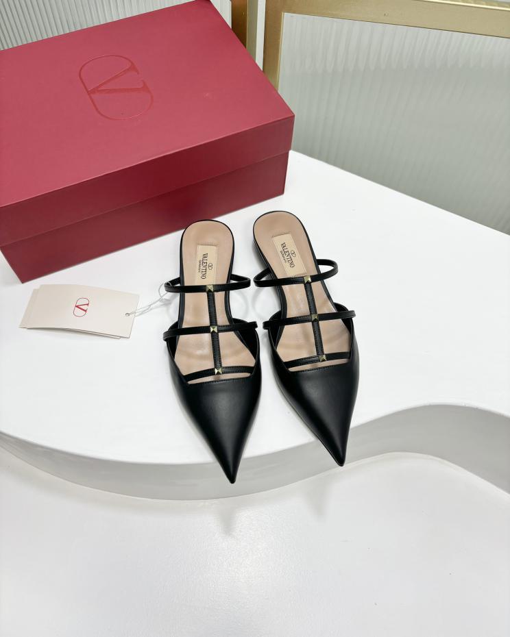 repliche,replica,perfette,siti di,affidabili,migliori siti,dove comprare,1:1,scarpe da ginnastica Pantofole a punta con tacco alto da passerella VALENTINVT repliche,replica,perfette,siti di,affidabili,migliori siti,dove comprare,1:1,scarpe da ginnastica Pantofole a punta con tacco alto da passerella VALENTINVT