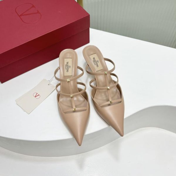 repliche,replica,perfette,siti di,affidabili,migliori siti,dove comprare,1:1,scarpe da ginnastica Pantofole a punta con tacco alto da passerella VALENTINVT