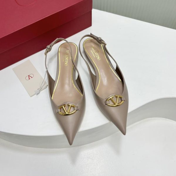repliche,replica,perfette,siti di,affidabili,migliori siti,dove comprare,1:1,scarpe da ginnastica Sandali a punta con tacco alto da passerella VALENTINVT