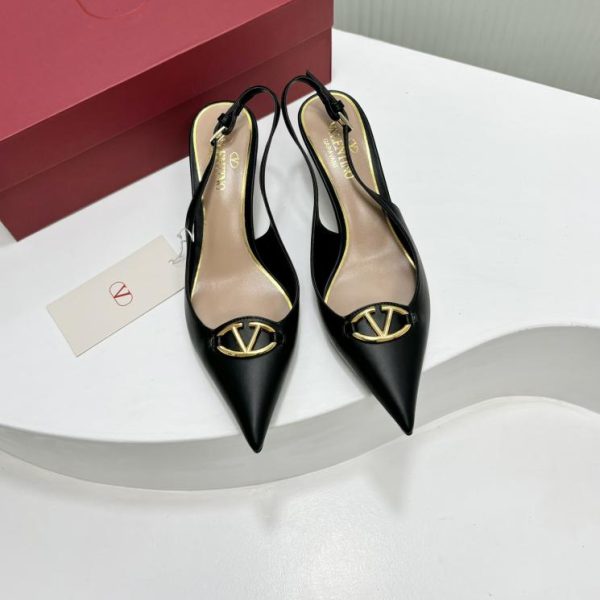repliche,replica,perfette,siti di,affidabili,migliori siti,dove comprare,1:1,scarpe da ginnastica Sandali a punta con tacco alto da passerella VALENTINVT