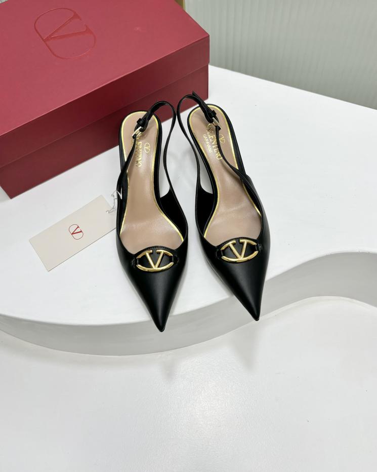 repliche,replica,perfette,siti di,affidabili,migliori siti,dove comprare,1:1,scarpe da ginnastica Sandali a punta con tacco alto da passerella VALENTINVT repliche,replica,perfette,siti di,affidabili,migliori siti,dove comprare,1:1,scarpe da ginnastica Sandali a punta con tacco alto da passerella VALENTINVT