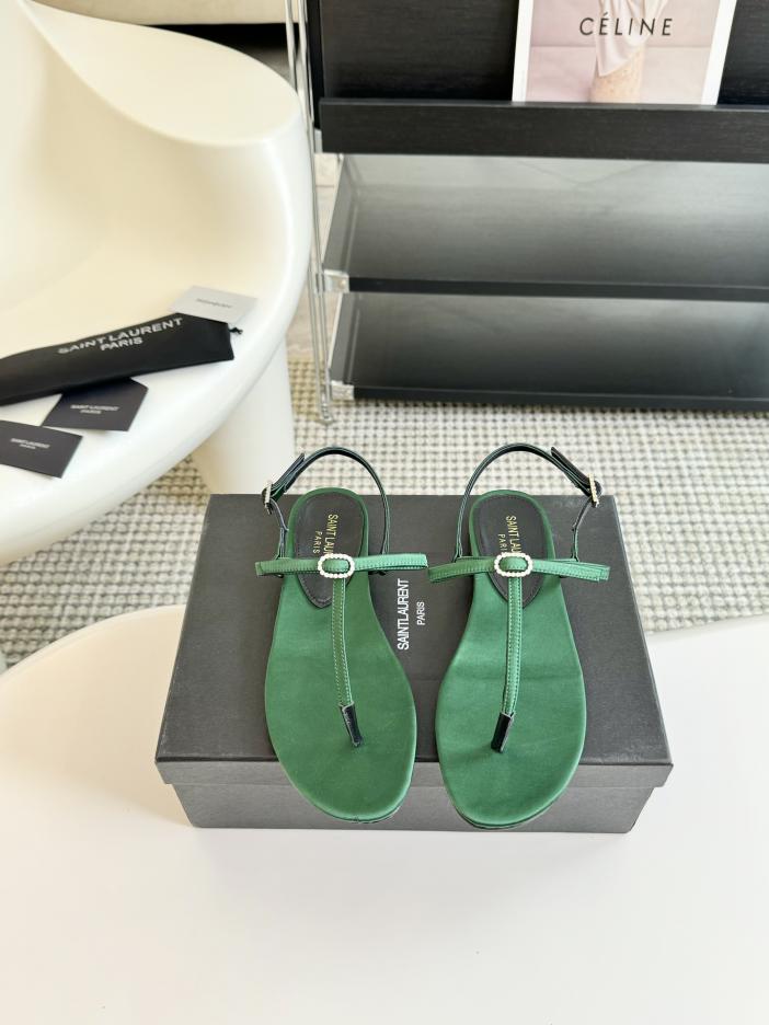 repliche,replica,perfette,siti di,affidabili,migliori siti,dove comprare,1:1,scarpe da ginnastica Scarpe basse Saint Laurent 24ss con fibbia di diamanti repliche,replica,perfette,siti di,affidabili,migliori siti,dove comprare,1:1,scarpe da ginnastica Scarpe basse Saint Laurent 24ss con fibbia di diamanti