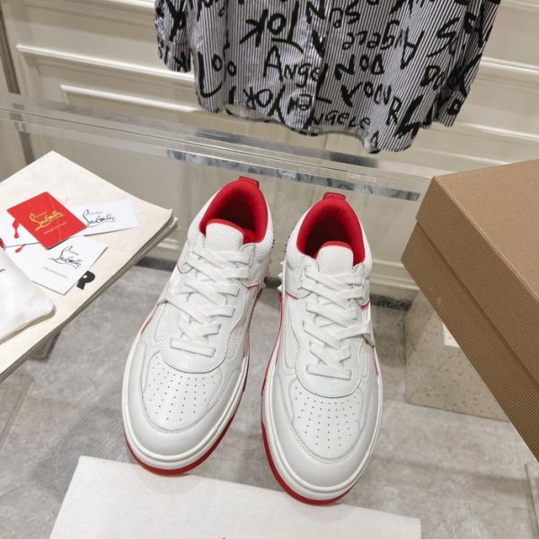 Scarpe Christian Louboutin con suola rossa serie Astroloubi