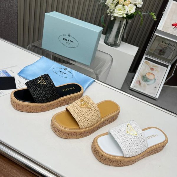 repliche,replica,perfette,siti di,affidabili,migliori siti,dove comprare,1:1,scarpe da ginnastica PRADA versione aggiornata dei sandali con la suola spessa