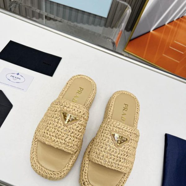 repliche,replica,perfette,siti di,affidabili,migliori siti,dove comprare,1:1,scarpe da ginnastica PRADA versione aggiornata dei sandali con la suola spessa
