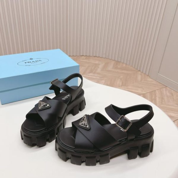 repliche,replica,perfette,siti di,affidabili,migliori siti,dove comprare,1:1,scarpe da ginnastica PRADA2024 sandali romani in gomma intrecciata con suola spessa a dente di sega