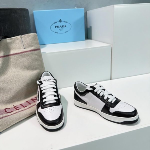 repliche,replica,perfette,siti di,affidabili,migliori siti,dove comprare,1:1,scarpe da ginnastica PRADA24 sneakers da coppia, scarpe bianche