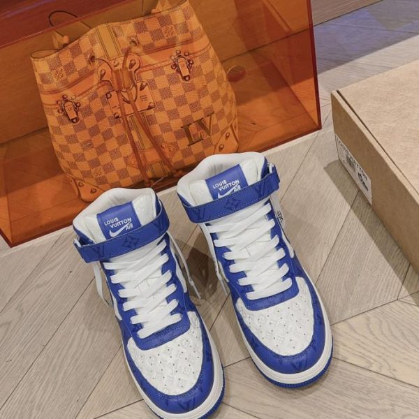 repliche,replica,perfette,siti di,affidabili,migliori siti,dove comprare,1:1,scarpe da ginnastica Louis Vuiton e Nike modello congiunto/sport di alta qualità