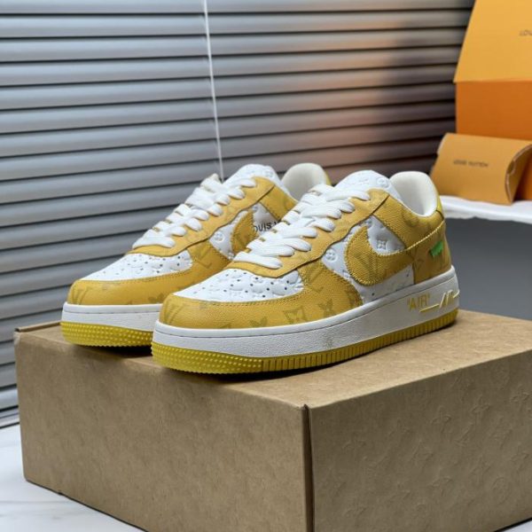 repliche,replica,perfette,siti di,affidabili,migliori siti,dove comprare,1:1,scarpe da ginnastica Collaborazione di successo tra Louis Vuitton e NIKE Air force1 22ss