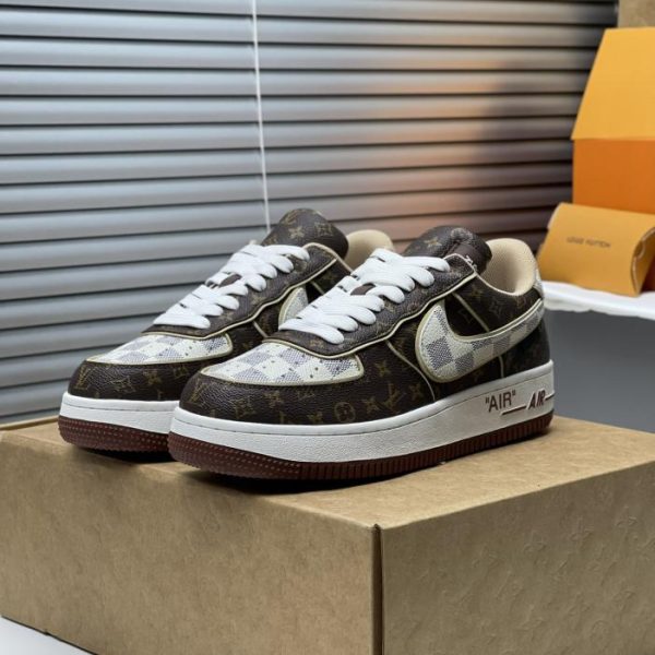 repliche,replica,perfette,siti di,affidabili,migliori siti,dove comprare,1:1,scarpe da ginnastica Collaborazione di successo tra Louis Vuitton e NIKE Air force1 22ss