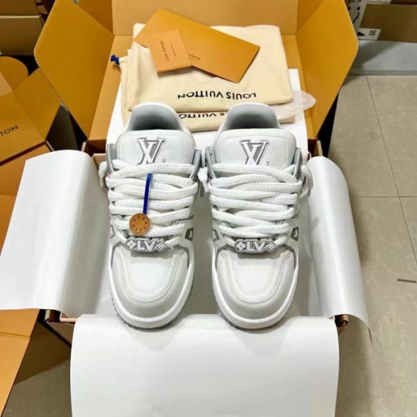 repliche,replica,perfette,siti di,affidabili,migliori siti,dove comprare,1:1,scarpe da ginnastica Grado del soffitto di alta qualità! Stile da passerella Louis Vuitton