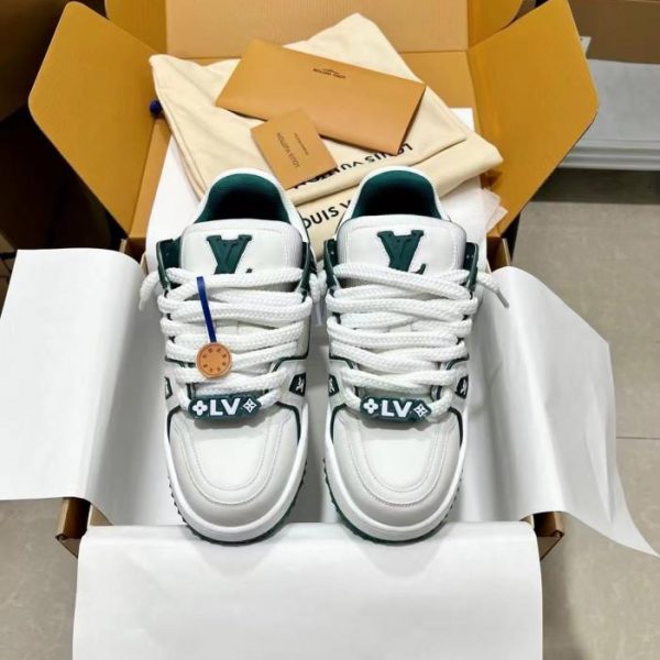 repliche,replica,perfette,siti di,affidabili,migliori siti,dove comprare,1:1,scarpe da ginnastica Grado del soffitto di alta qualità! Stile da passerella Louis Vuitton