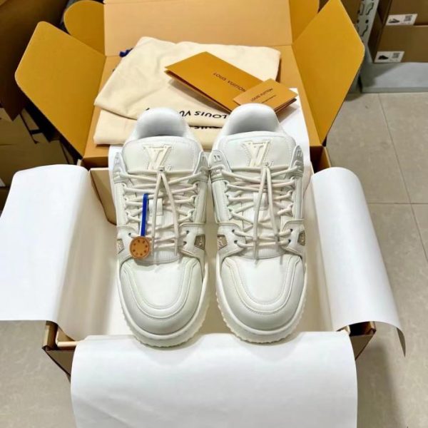 repliche,replica,perfette,siti di,affidabili,migliori siti,dove comprare,1:1,scarpe da ginnastica Grado del soffitto di alta qualità! Stile da passerella Louis Vuitton