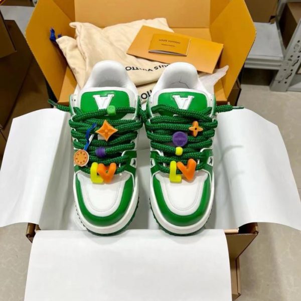 repliche,replica,perfette,siti di,affidabili,migliori siti,dove comprare,1:1,scarpe da ginnastica Grado del soffitto di alta qualità! Stile da passerella Louis Vuitton