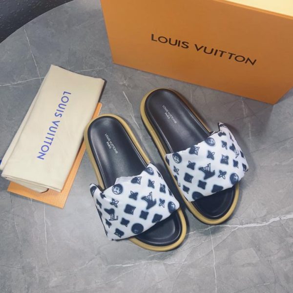 repliche,replica,perfette,siti di,affidabili,migliori siti,dove comprare,1:1,scarpe da ginnastica Sandali con logo in rilievo di Louis Vuiton