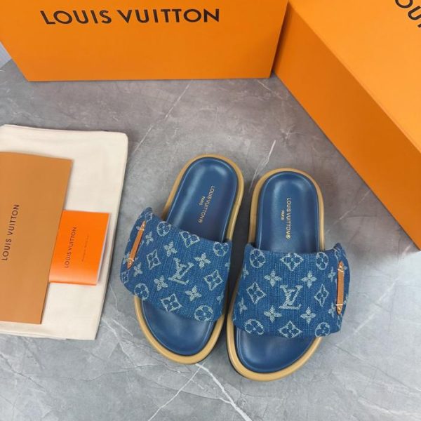 repliche,replica,perfette,siti di,affidabili,migliori siti,dove comprare,1:1,scarpe da ginnastica Sandali con logo in rilievo di Louis Vuiton