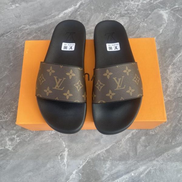 repliche,replica,perfette,siti di,affidabili,migliori siti,dove comprare,1:1,scarpe da ginnastica Nuove pantofole della serie Candy Louis Vuiton stile coppia