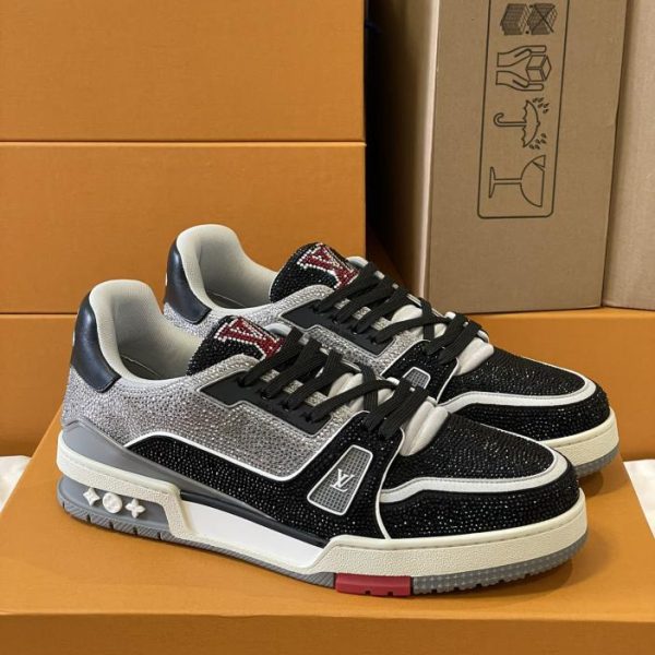 repliche,replica,perfette,siti di,affidabili,migliori siti,dove comprare,1:1,scarpe da ginnastica Versione top delle sneakers Louis Vuiton Trainer per coppia