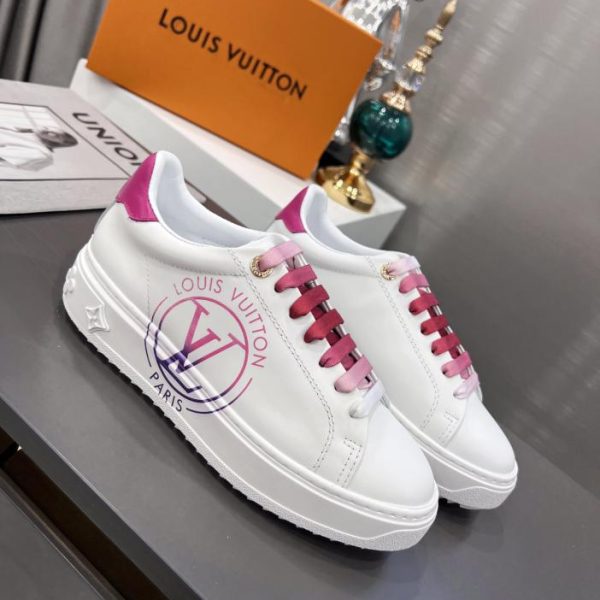 repliche,replica,perfette,siti di,affidabili,migliori siti,dove comprare,1:1,scarpe da ginnastica Le sneakers Louis Vuiton Time Out sono realizzate in pelle stampata