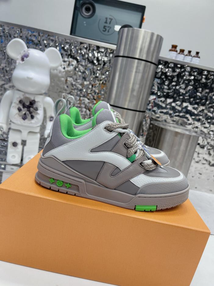 repliche,replica,perfette,siti di,affidabili,migliori siti,dove comprare,1:1,scarpe da ginnastica Coppia modello “Sneaker Louis Vuiton Skate” repliche,replica,perfette,siti di,affidabili,migliori siti,dove comprare,1:1,scarpe da ginnastica Coppia modello “Sneaker Louis Vuiton Skate”