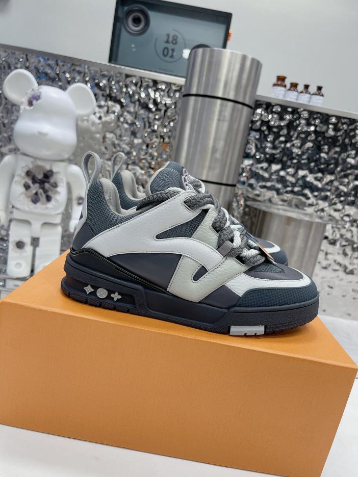 repliche,replica,perfette,siti di,affidabili,migliori siti,dove comprare,1:1,scarpe da ginnastica Coppia modello “Sneaker Louis Vuiton Skate” repliche,replica,perfette,siti di,affidabili,migliori siti,dove comprare,1:1,scarpe da ginnastica Coppia modello “Sneaker Louis Vuiton Skate”
