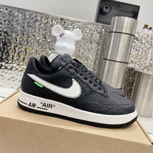 repliche,replica,perfette,siti di,affidabili,migliori siti,dove comprare,1:1,scarpe da ginnastica Stile di coppia! Louis VuittonxNikeAirForce1