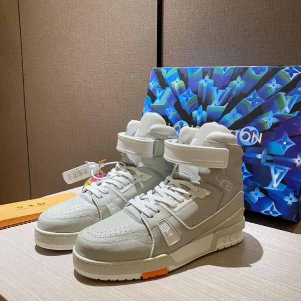 repliche,replica,perfette,siti di,affidabili,migliori siti,dove comprare,1:1,scarpe da ginnastica Versione top replica originale delle sneakers Louis Vuitton Louis Vuiton Trainer
