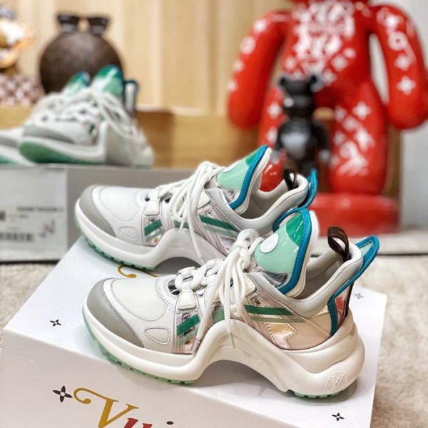 repliche,replica,perfette,siti di,affidabili,migliori siti,dove comprare,1:1,scarpe da ginnastica Gamma completa di scarpe da papà Louis Vuiton aggiornate