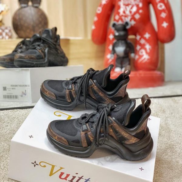 repliche,replica,perfette,siti di,affidabili,migliori siti,dove comprare,1:1,scarpe da ginnastica Gamma completa di scarpe da papà Louis Vuiton aggiornate