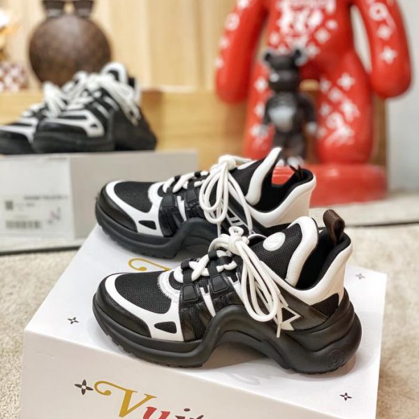 repliche,replica,perfette,siti di,affidabili,migliori siti,dove comprare,1:1,scarpe da ginnastica Gamma completa di scarpe da papà Louis Vuiton aggiornate