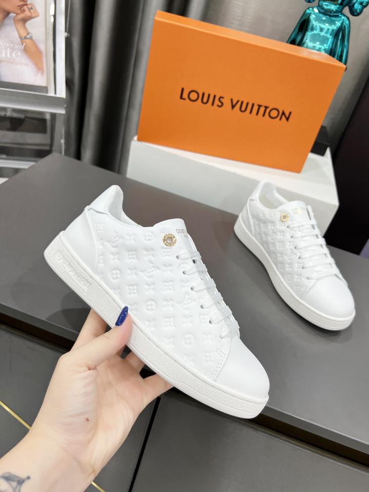 repliche,replica,perfette,siti di,affidabili,migliori siti,dove comprare,1:1,scarpe da ginnastica Scarpe bianche Louis Vuiton classiche sneakers Frontrow Louis Vuiton repliche,replica,perfette,siti di,affidabili,migliori siti,dove comprare,1:1,scarpe da ginnastica Scarpe bianche Louis Vuiton classiche sneakers Frontrow Louis Vuiton