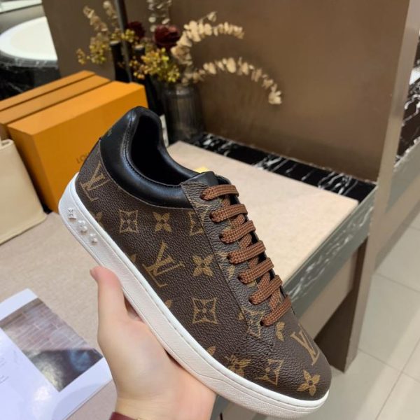 repliche,replica,perfette,siti di,affidabili,migliori siti,dove comprare,1:1,scarpe da ginnastica Louis Vuitton Le ultime scarpe bianche di Louis Vuitton!
