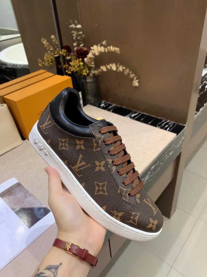 repliche,replica,perfette,siti di,affidabili,migliori siti,dove comprare,1:1,scarpe da ginnastica Louis Vuitton Le ultime scarpe bianche di Louis Vuitton! repliche,replica,perfette,siti di,affidabili,migliori siti,dove comprare,1:1,scarpe da ginnastica Louis Vuitton Le ultime scarpe bianche di Louis Vuitton!