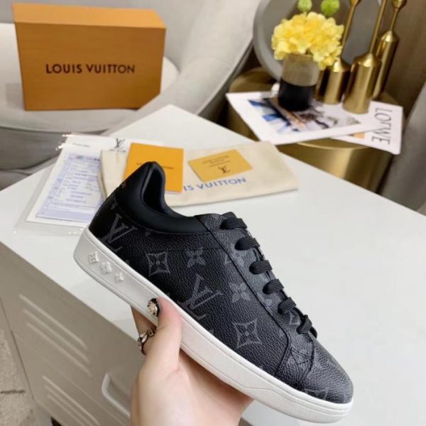 repliche,replica,perfette,siti di,affidabili,migliori siti,dove comprare,1:1,scarpe da ginnastica Louis Vuitton Le ultime scarpe bianche di Louis Vuitton!