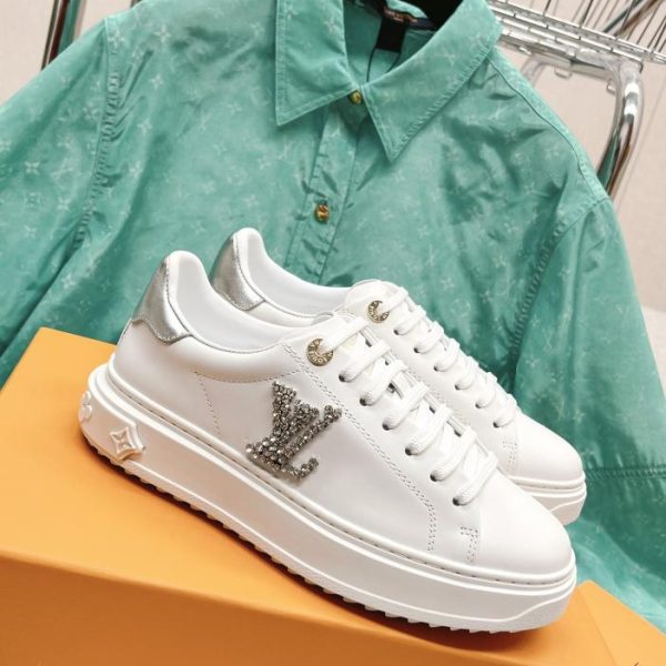 repliche,replica,perfette,siti di,affidabili,migliori siti,dove comprare,1:1,scarpe da ginnastica Sneakers Louis Vuiton contro nuove scarpe bianche con strass lettera